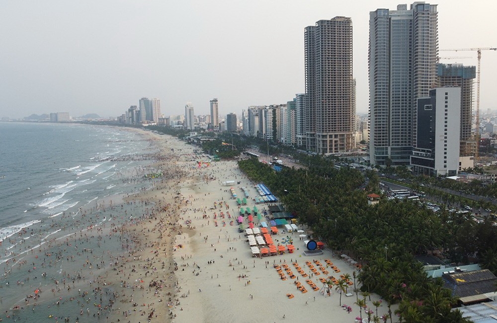 Yêu cầu 4 khách sạn ở Đà Nẵng gỡ bỏ gắn hạng sao trái quy định trên Agoda, Booking